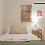 Luxury 4 Bedroom Apartment - Vacation Stay 18460