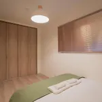 Luxury 4 Bedroom Apartment - Vacation Stay 18460