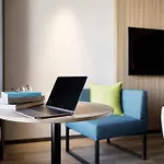Courtyard By Marriott Osaka Honmachi