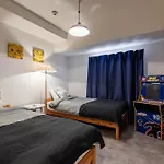 Namba 2 Bedroom Apartment, 1 Min To Nippombashi