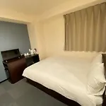 Floral Hotel - Sakaisuji-Honmachi Osaka