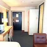 Business Inn Sennichimae Hotel