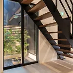 Universal Front Villa Sanrriott