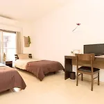 Osaka Hitomi House
