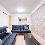 Osaka Maison Rech