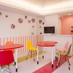 Picnic Hostel Osaka