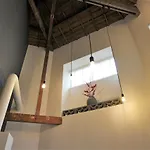Sekai Hotel Mangetsu