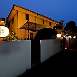 Mitsuyakita House