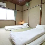 2 Floors Japanese Style, Direct To Kix, 10Mins Train To Namba, 5Mins Walk To Stn , 2-6Ppl