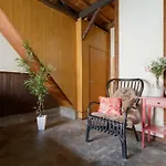 Nid Tani6 House