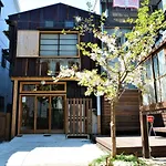 The Wonder At Stay-Machiya Karahori-