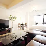 Alex\'S Home Shinsaibashi