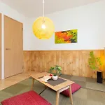 Nana Iro House In Osaka 301
