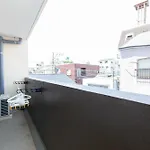 Nana Iro House In Osaka 301