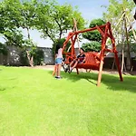 Mitsuyakita House