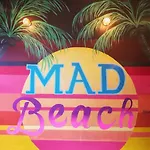 Mad Cat Hostel Osaka & Bar