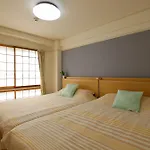 \'Teioh\' Nishi-Shinsaibashi
