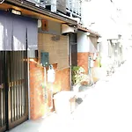 Namiya House Tengachaya