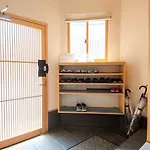 Osaka Guesthouse Sayuri Tengachaya Ekimae