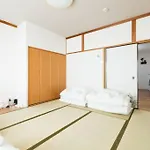 大阪中心商圈道頓堀内，步行行至心斋桥难波5分钟/日本桥 3分钟，绝美艺术主题公寓悠悠美宿 - 梦游娃娃