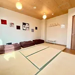 Osaka Guesthouse Nest