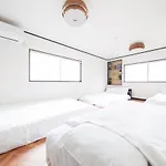 Nexstay House Osaka West