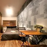 Private House Chidoribashi