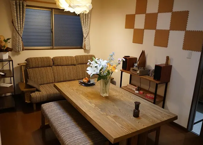 Auberge Du Tanuki Noir Maison D\'Hotes
