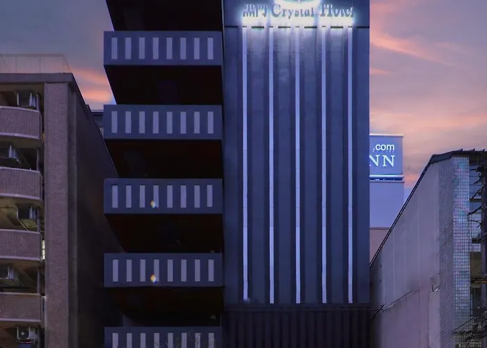 Kuromon Crystal Hotel
