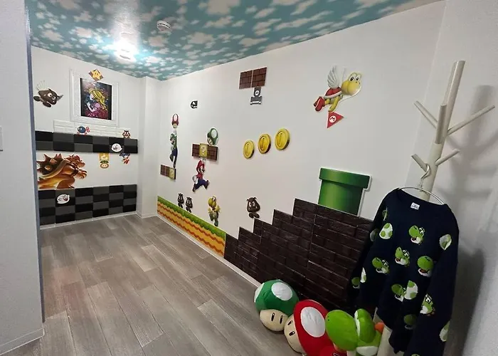Usj駅近、難波梅田アクセス便利、ファミリー単身向け、マリオ部屋もあります！一棟貸し。