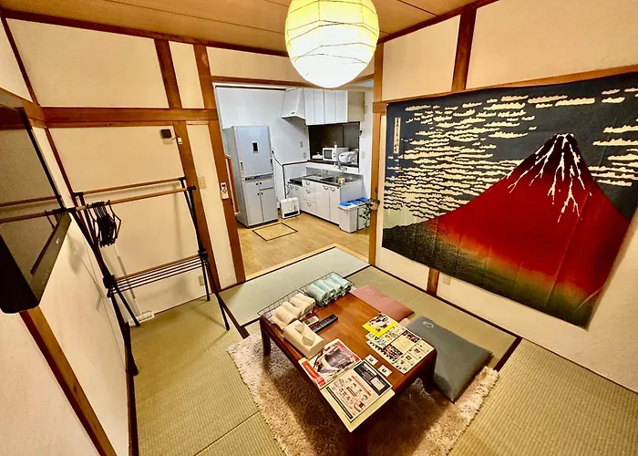 4 Minute Walk From The Station,Usj33Min Kix48Min Namba10Min, Convenience Store, Coin Laundry, Public Bath, All 1 Minute Walk Kitakagaya Inn Osaka , 6 Ppl, Near Namba To 10Min,駅近徒歩4分一軒家貸切北加賀屋駅からなんば駅まで10分