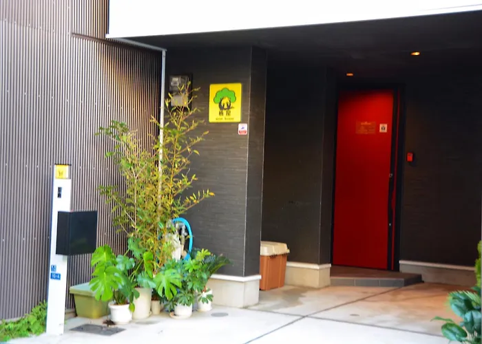 Westhouse A 天下茶屋店