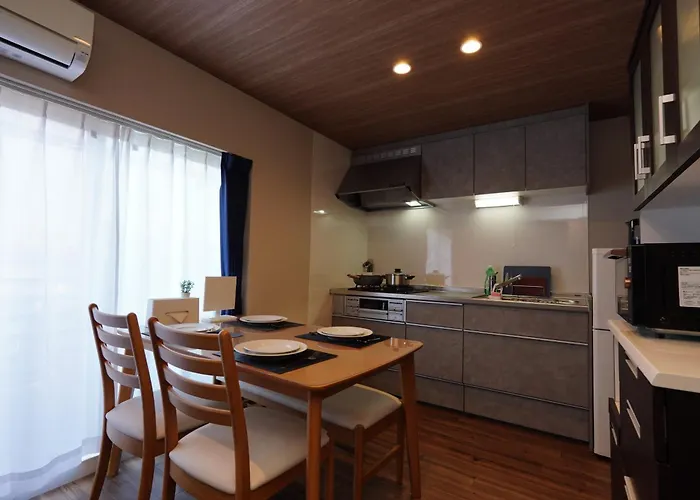 Kuromon Royal Ueno Apartment