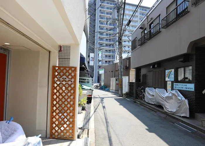 Private House Yoursとなり