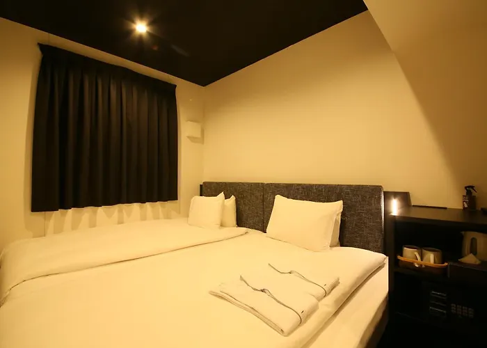 Hotel Trad Replay