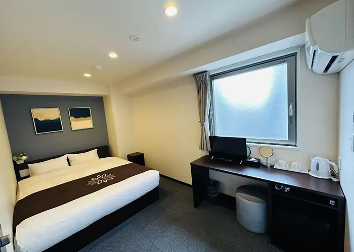 Floral Hotel - Sakaisuji-Honmachi Osaka