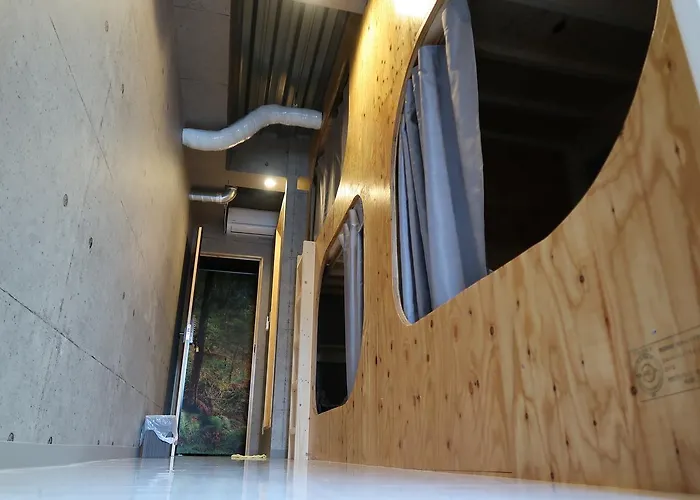 Picnic Hostel Osaka