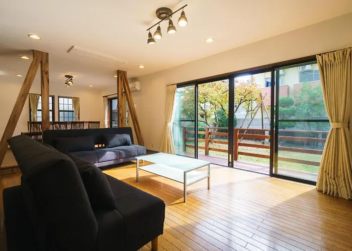 Mitsuyakita House