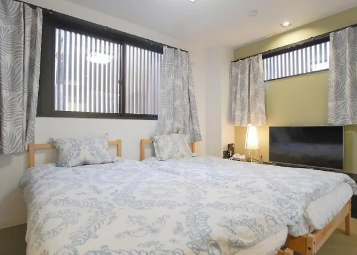 International Exchange House Zio IV 東小橋