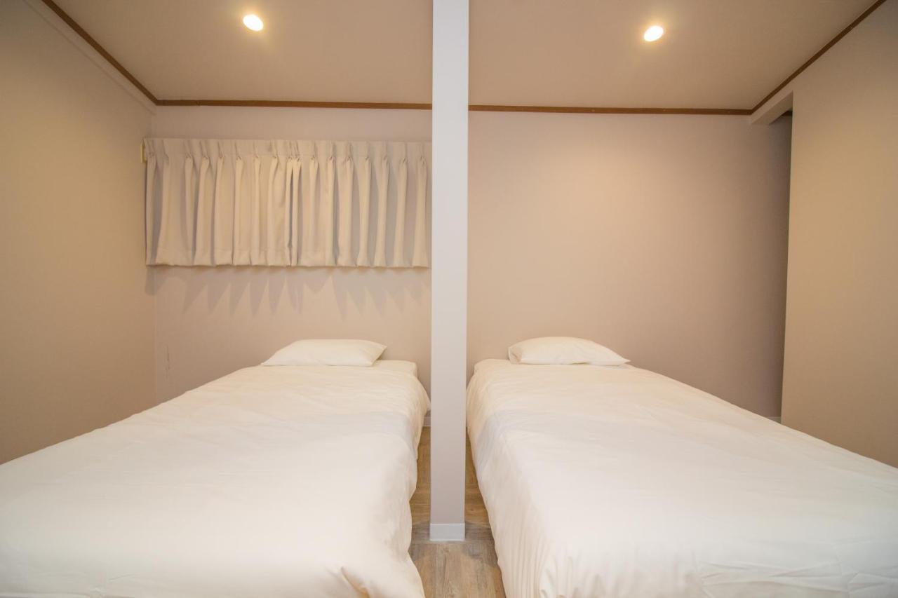 Hokusai Apartment *