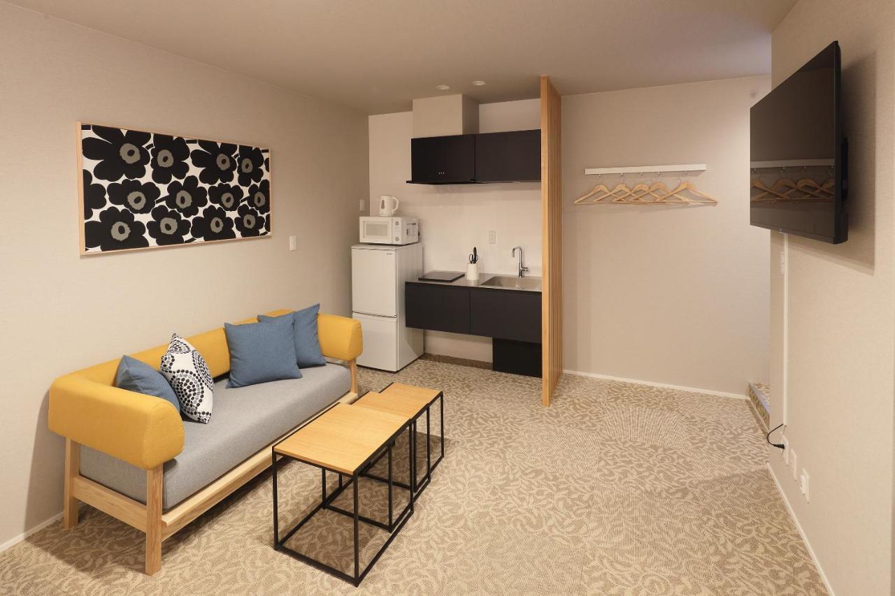 Koti Sopo Universal Bay 2 By Liaison Apartment