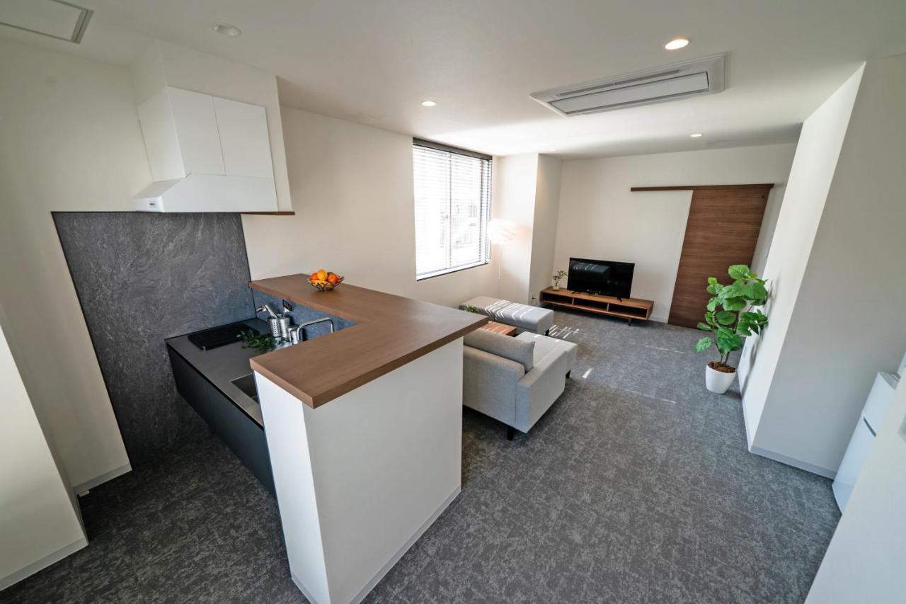 & Go Shinsaibashi-kita Apartment