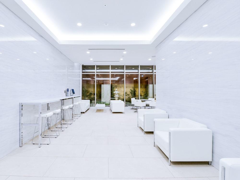 New Shinsaibashi Hotel 3*