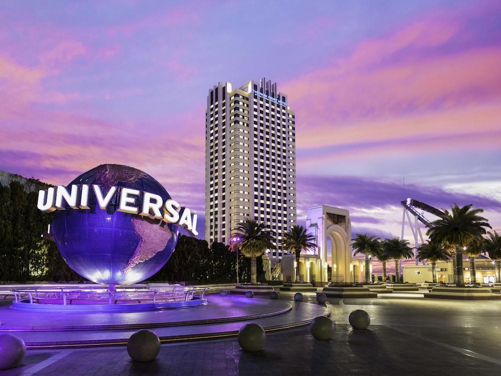 Park Front At Usj