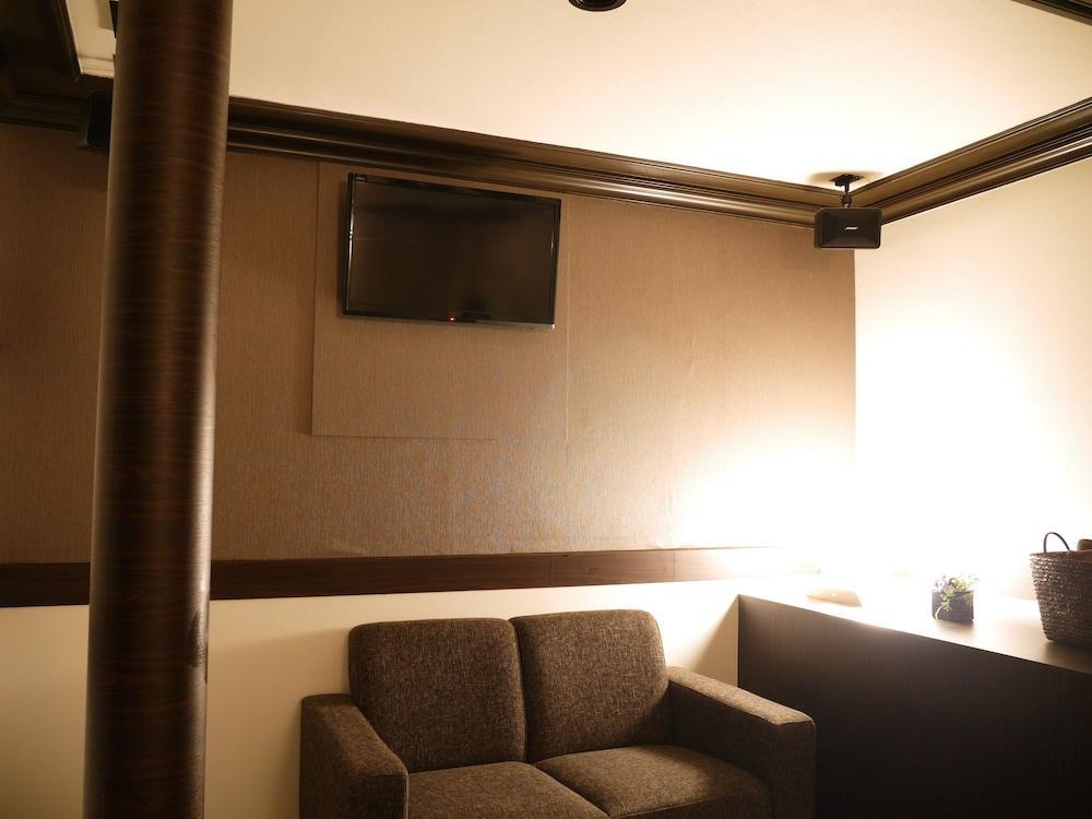 Hotel Hills 2*