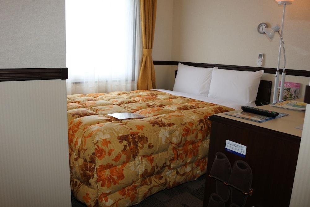Hotel Toyoko Shin-osaka Chuo-guchi Honkan