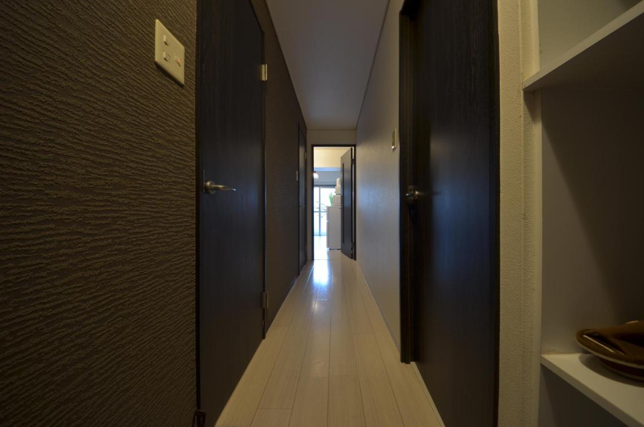River Side Namba 403 Apartment *