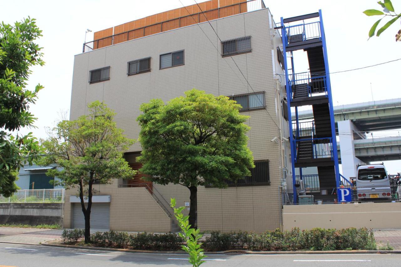 Apple * Osaka