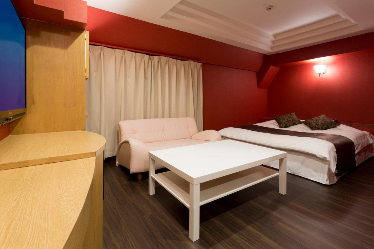 Xenia Umeda (adults Only) Love hotel Osaka
