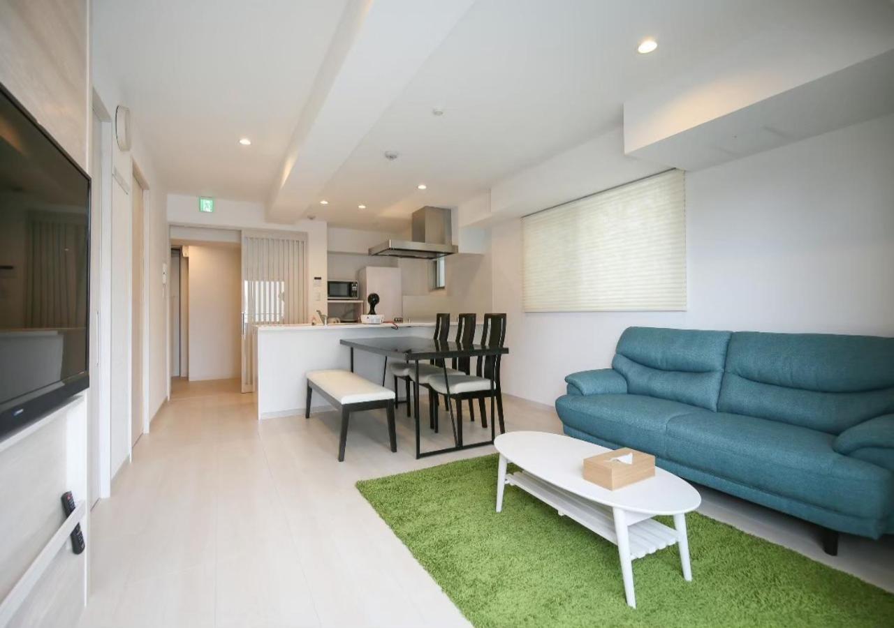 Apartment Hitonowa新大阪 *